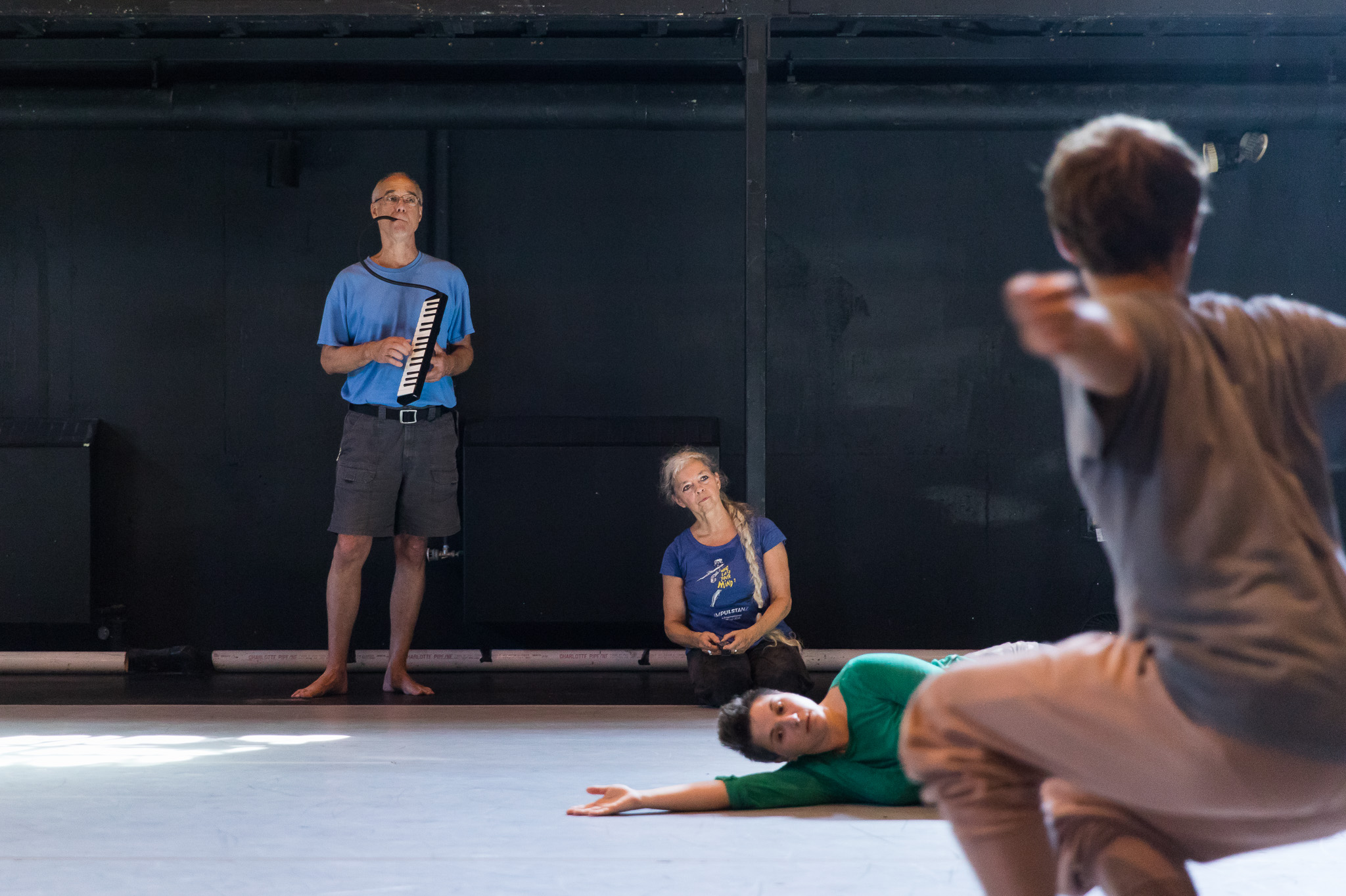 Mike Vargas and Nancy Stark Smith teaching at the Bates Dance Festival 2017, Lewiston, Maine. 
photo � Jonathan Hsu